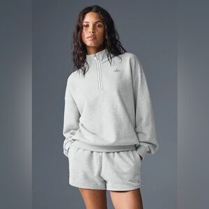 Alo Accolade 1/4 Zip Pullover NWT sz xxs